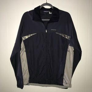 Patagonia windbreaker